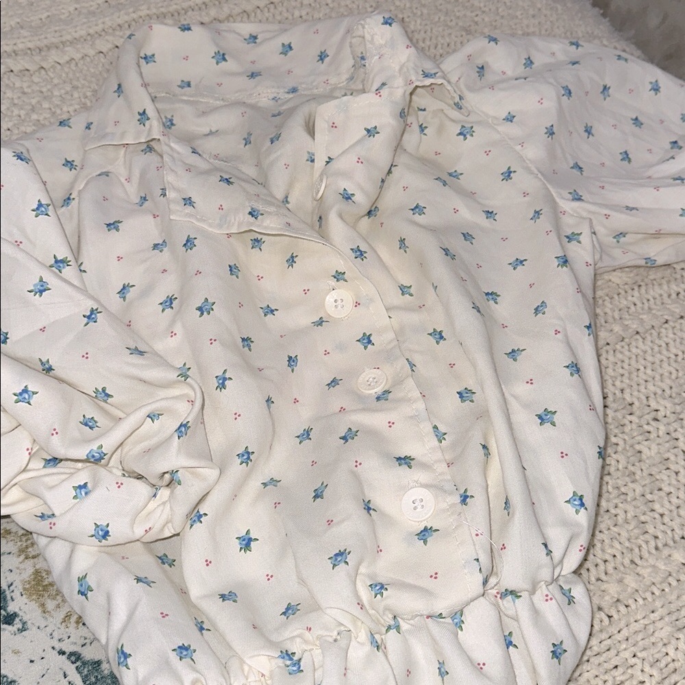 Vintage Cream Dress with Light Blue Floral Print - Picture 4 of 5